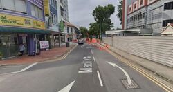 Mackenzie Road (D9), Retail #569589051